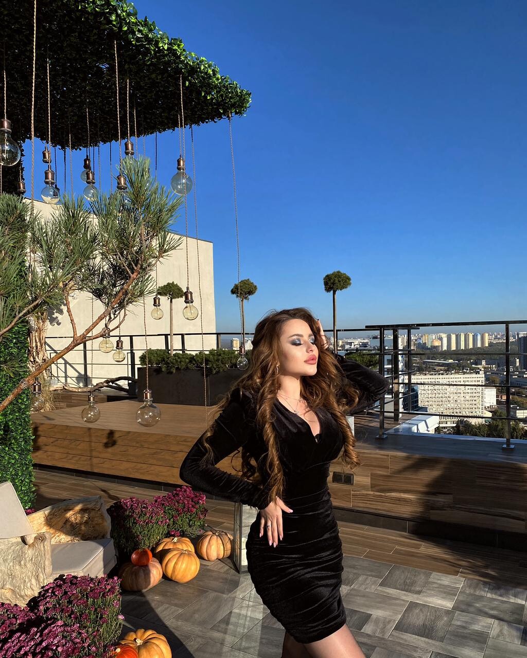 אילונה- נערה מומלצת יפיפייה בתל אביב - תמונה 4