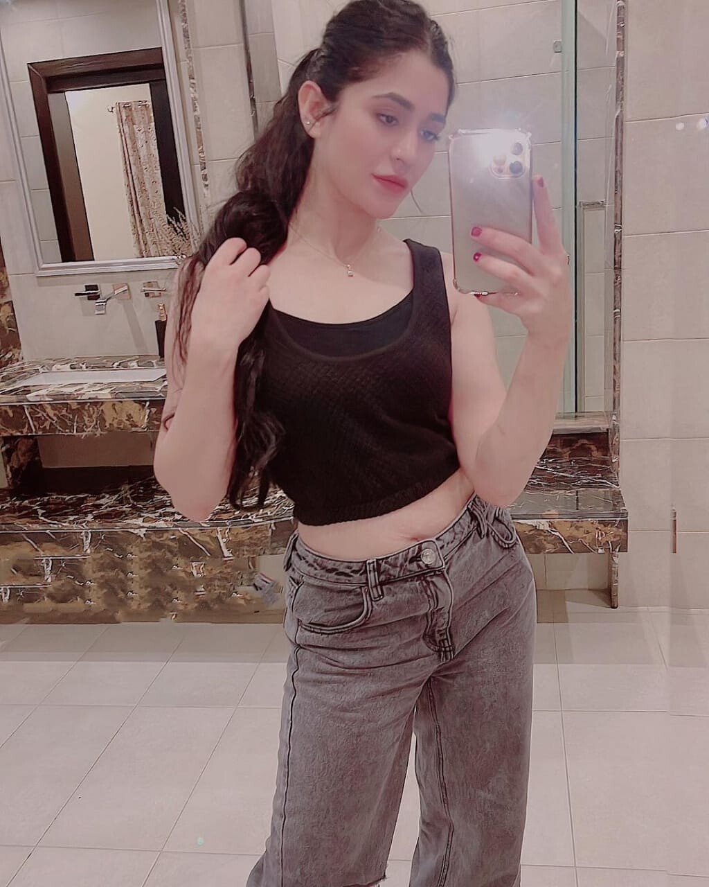 ניקה-בחורה בת 18 בתל אביב והמרכז - תמונה 2